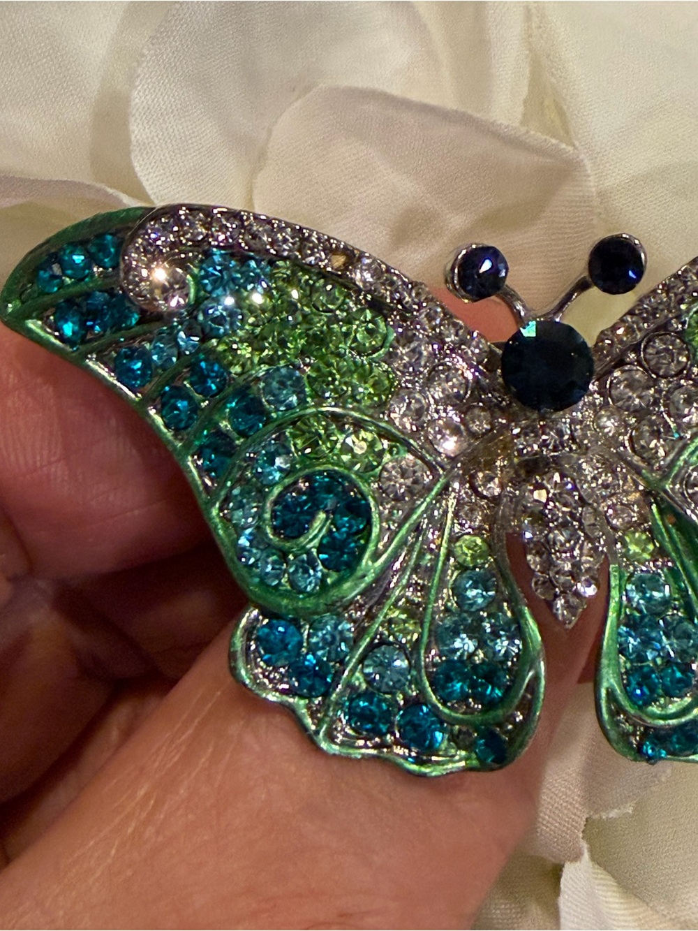 Oversized Rhinestone Butterfly Statement Cocktail Ring - Adjustable - Picture 13 of 16